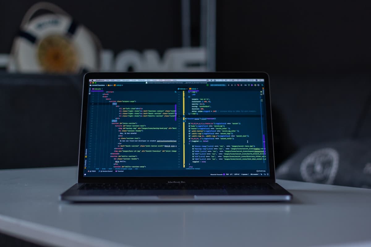 Clean code on a dark development screen